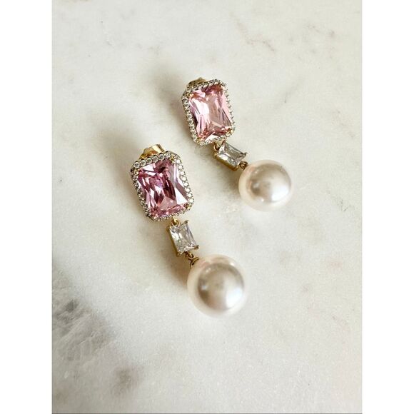 Light pink and faux pearl cubic zirconia dangle elegant princess earrings - Picture 2 of 3